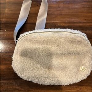 Lululemon Boucle Fanny pack
